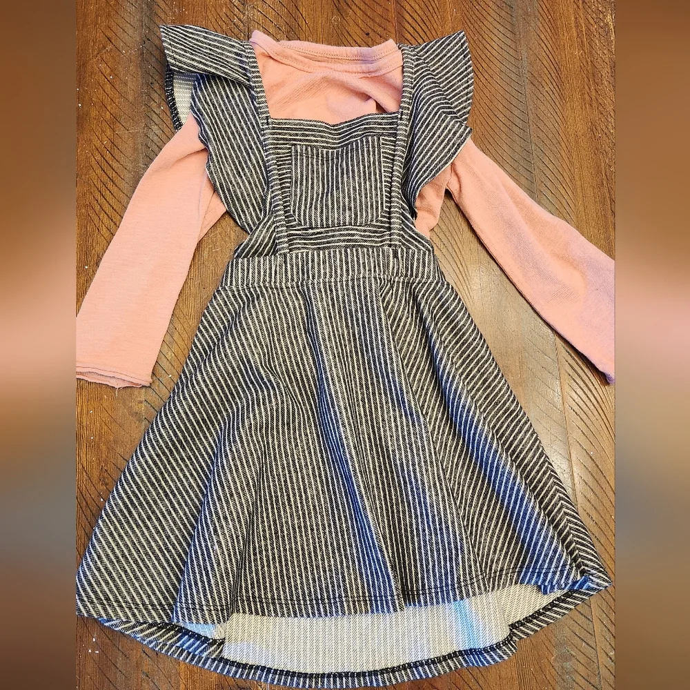 ๐2/$15 4T overall dress and shirt - Picture 1 of 4